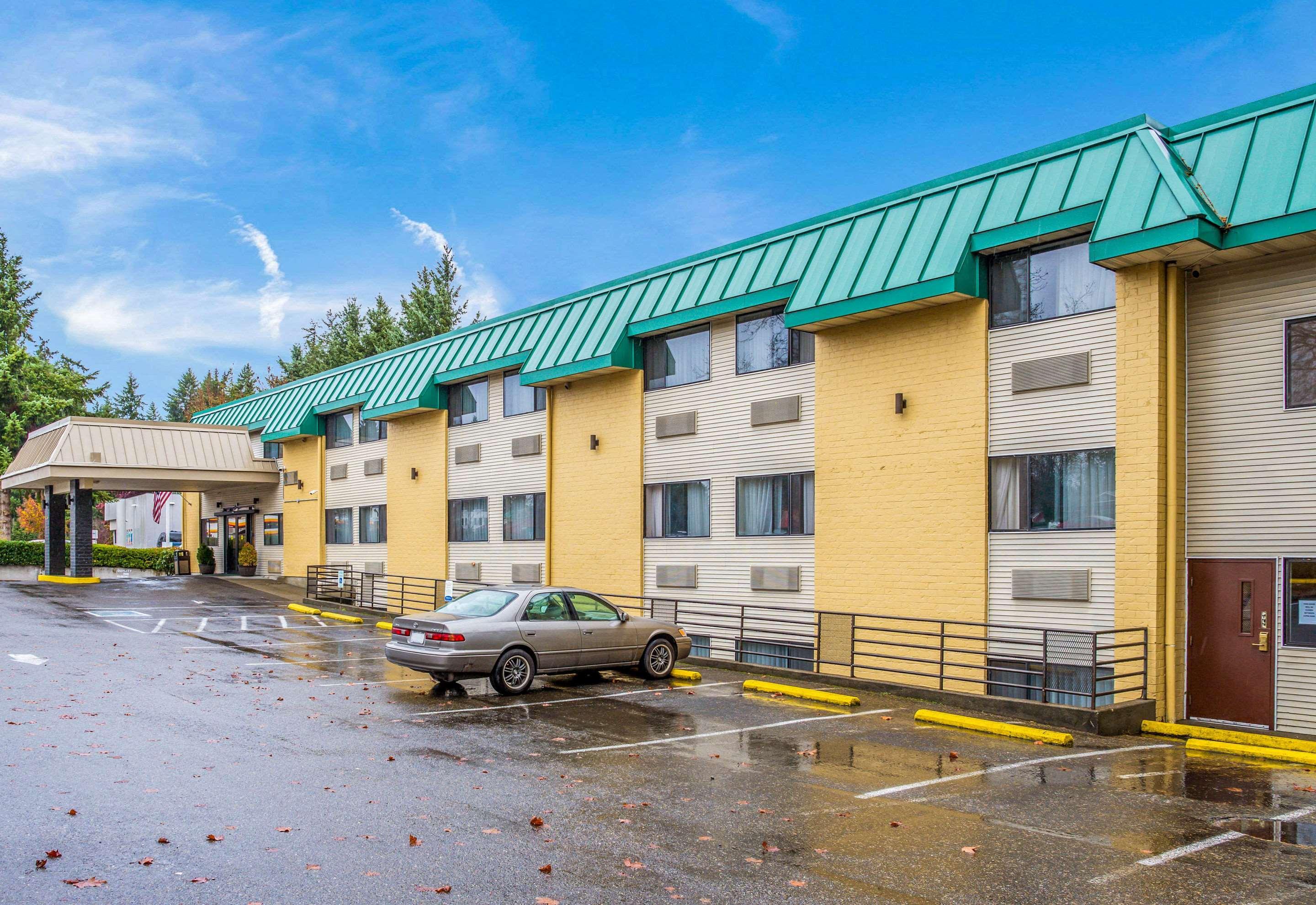 Quality Inn & Suites Lacey Olympia Exterior foto